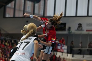 THC gewinnt den CL-Auftakt