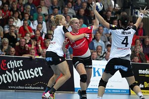 THC gewinnt den CL-Auftakt