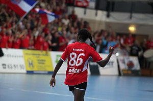 THC gewinnt den CL-Auftakt