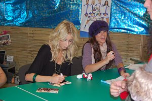 Autogrammstunde beFour in Nordhausen. nnz-City Scout on Tour