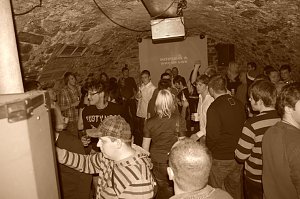 Weihnachtsparty im Amelie. NNZ-City Scout on Tour