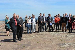 Kyffh&auml;userdenkmal &uuml;bergeben