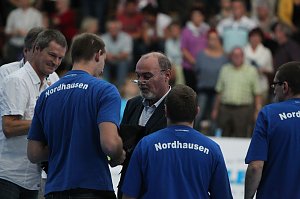 THC gewinnt erstes Champion League Spiel klar mit 33:20