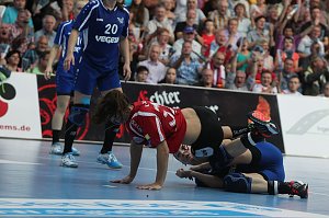 THC gewinnt erstes Champion League Spiel klar mit 33:20