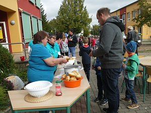 85 Jahre Konrad-Hentrich-Schule