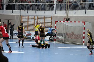 Der Th&uuml;ringer Handballclub gegen Rostov-Don in der Wiedigsburghalle Nordhausen