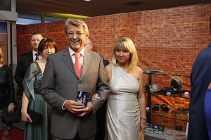 21. Fr&uuml;hlingsball im Autohaus Peter