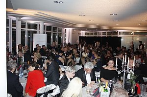 21. Fr&uuml;hlingsball im Autohaus Peter