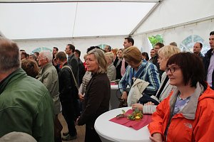 Mit Festakt schiefer Turm als gerettet gefeiert