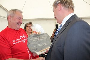 Mit Festakt schiefer Turm als gerettet gefeiert