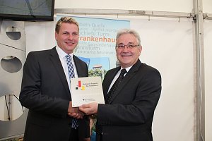Mit Festakt schiefer Turm als gerettet gefeiert