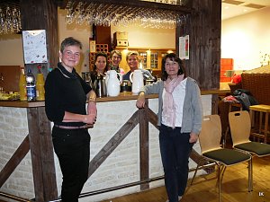 Helferinnen beim Frauenfr&uuml;hst&uuml;ck