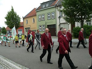 Sch&uuml;tzenumzug Dingelst&auml;dt