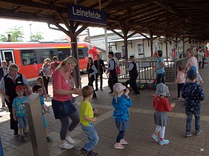 Neuen Zug in Leinefelde begr&uuml;&szlig;t