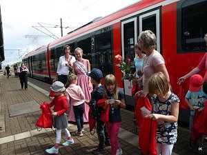 Neuen Zug in Leinefelde begr&uuml;&szlig;t