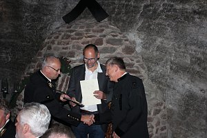 Hohe Auszeichnungen f&uuml;r freiwillige Retter unter Tage