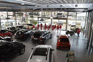 Neues Autohaus er&ouml;ffnet