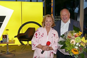 Marijke Amado begeisterte im Autohaus Peter mit lecker Abend