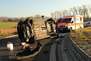 Mit zwei Promille auf Kreisel aufgefahren