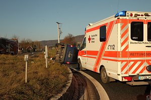 Mit zwei Promille auf Kreisel aufgefahren