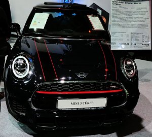 13. Automobilmesse in Erfurt