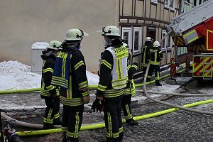 Dachstuhlbrand griff auf Nachbarh&auml;user &uuml;ber