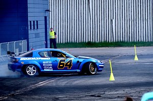 Peter Blei unterwegs auf der Erfurter Automobilmesse