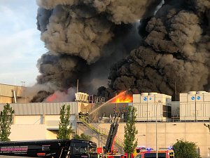 Rettungsarbeiten an der B&auml;ckerei in Bleicherode