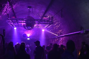 Black & House Party