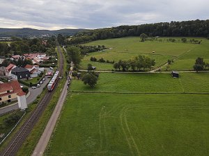 Unfall am Bahn&uuml;bergang: stundenlange Sperrung der Strecke