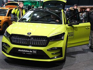 Peter Blei unterwegs auf der Automesse Erfurt