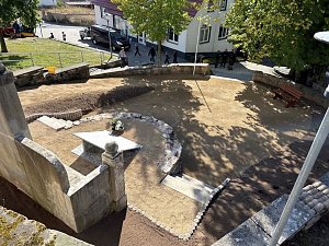 Mahnmalsanierung in Breitenbach