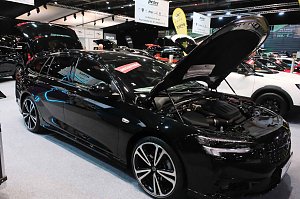 Peter Blei unterwegs auf der Automesse Erfurt