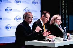 Wirtschaftsfragen im Mittelpunkt