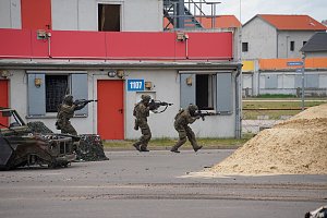 Letzlingen/Schn&ouml;ggersburg, 30 Jahre Gefechts&uuml;bungszentrum 