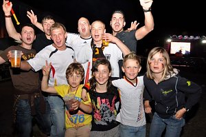 Public Viewing auf den Petersberg