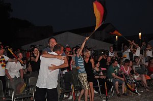 Public Viewing auf den Petersberg
