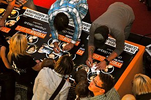 Buntes Programm zum FAMILIENTAG in der Galerie