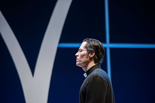 Bild: Martin Shalita in Manon