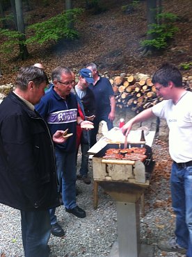 Bild: Sickerode am Grill
