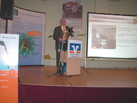 Minister Sklenar (Foto: Karl-Heinz Herrmann)