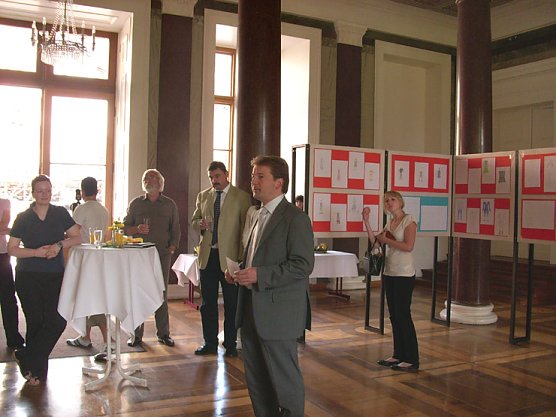 Vernissage der Ausstellung Klasse 11 Scholl-Gymnasium (Foto: Karl-Heinz Herrmann)