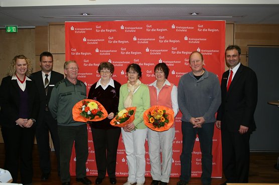 Gewinner beim PS-Los-Sparen (Foto: Kreissparkasse Eichsfeld) Gewinner beim PS-Los-Sparen (Foto: Kreissparkasse Eichsfeld)