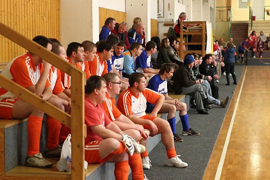Die Zuschauer fiebern mit (Foto: nnz) Die Zuschauer fiebern mit (Foto: nnz)