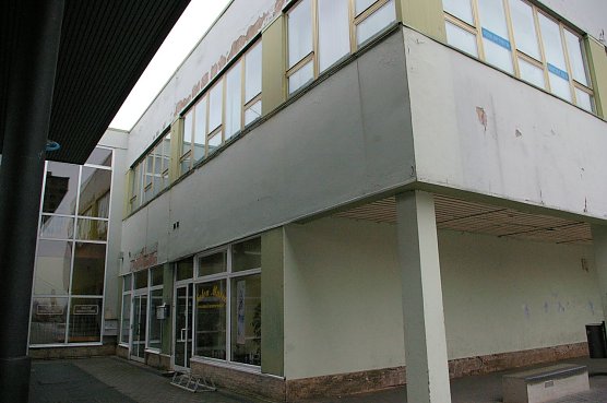 Bibliothekgeb&auml;ude (Foto: Ilka K&uuml;hn)