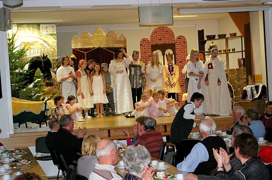 Seniorenweihnacht in Worbis (Foto: Ilka Kühn) Seniorenweihnacht in Worbis (Foto: Ilka Kühn)