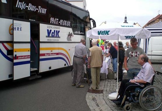 Halt in Ro&szlig;leben (Foto: Henze)