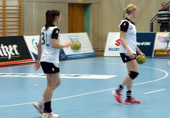 Stimmung unterm Hallendach (Foto: nnz) Stimmung unterm Hallendach (Foto: nnz)