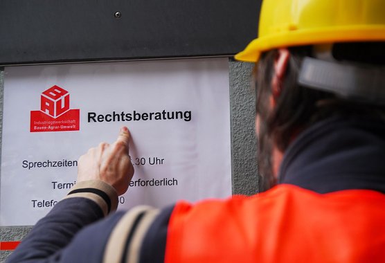 Rechtsberatung (Foto: IG Bau)