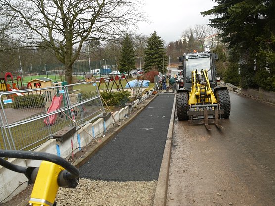 Gehweg beim Schwalbennest (Foto: Ilka K&uuml;hn)